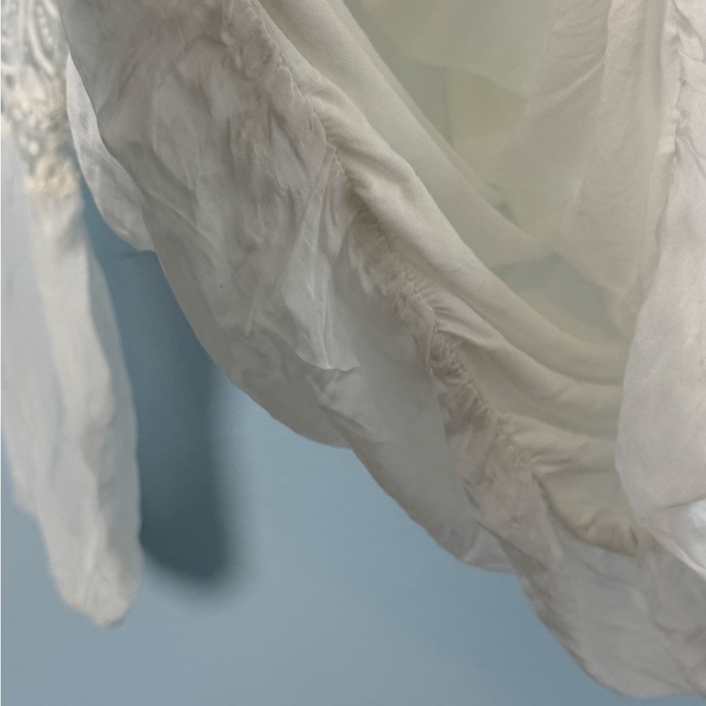 CHARLIE B White Lace Peasant Blouse - Picture 4 of 7